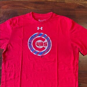 Under Armour Red Cubs Circular Logo Shirt